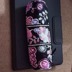 Vera Bradley travel bag. Perfect condition. 9" x 4